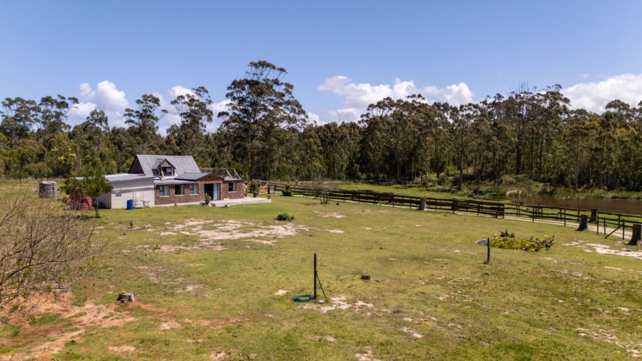 Commercial Property for Sale in Plettenberg Bay Rural Western Cape